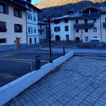 Appartamento En Mez Al Paes Dimaro Eksteriør billede